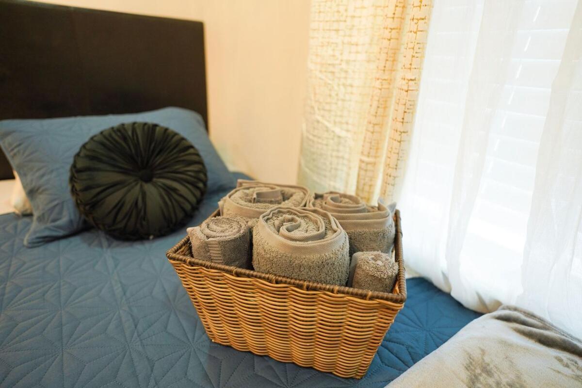 Modern Luxe Retreat -heart Of Chesterfield Holiday home Richmond