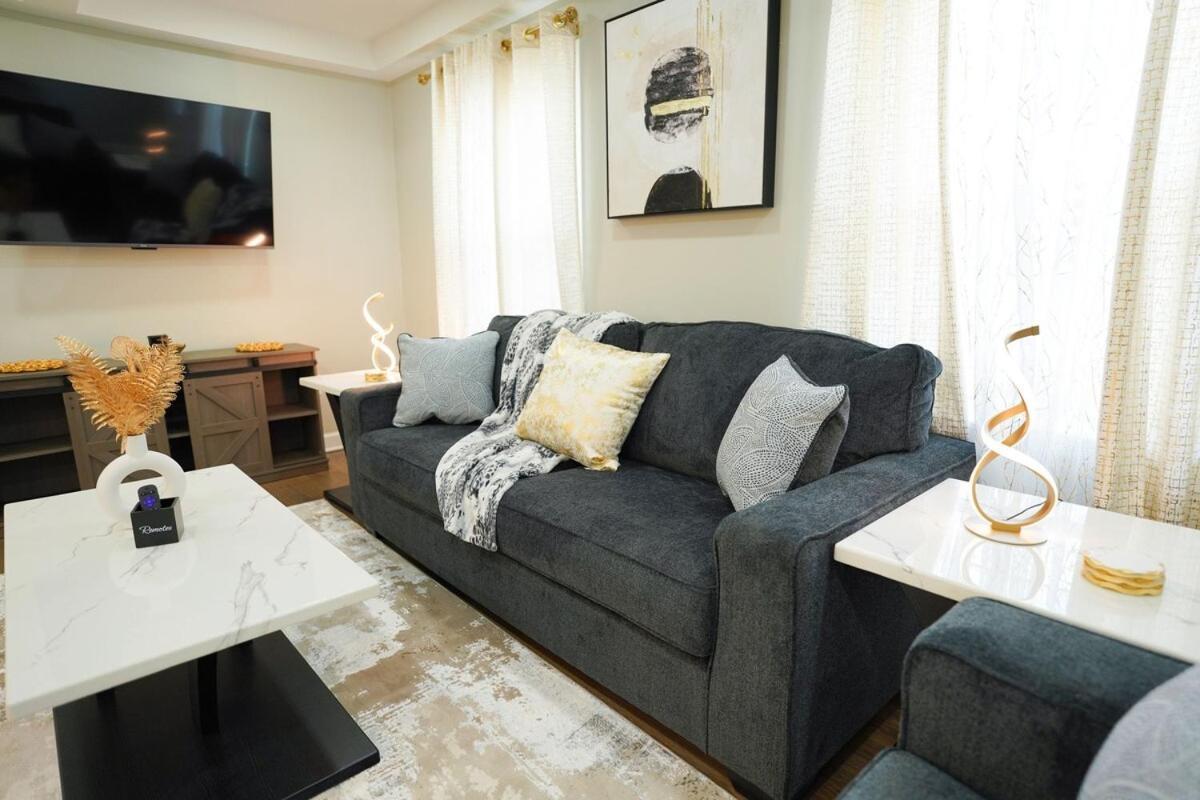 Modern Luxe Retreat -heart Of Chesterfield Holiday home *