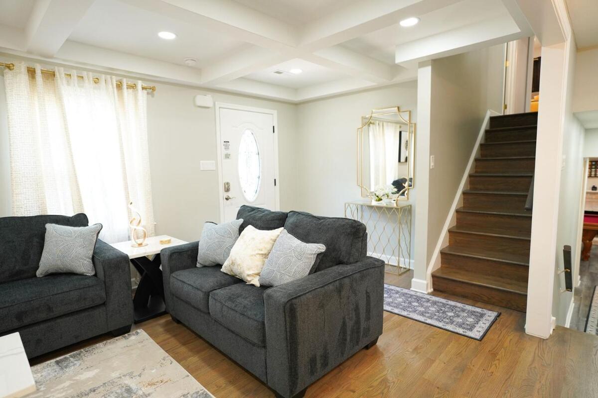 Modern Luxe Retreat -heart Of Chesterfield * Richmond